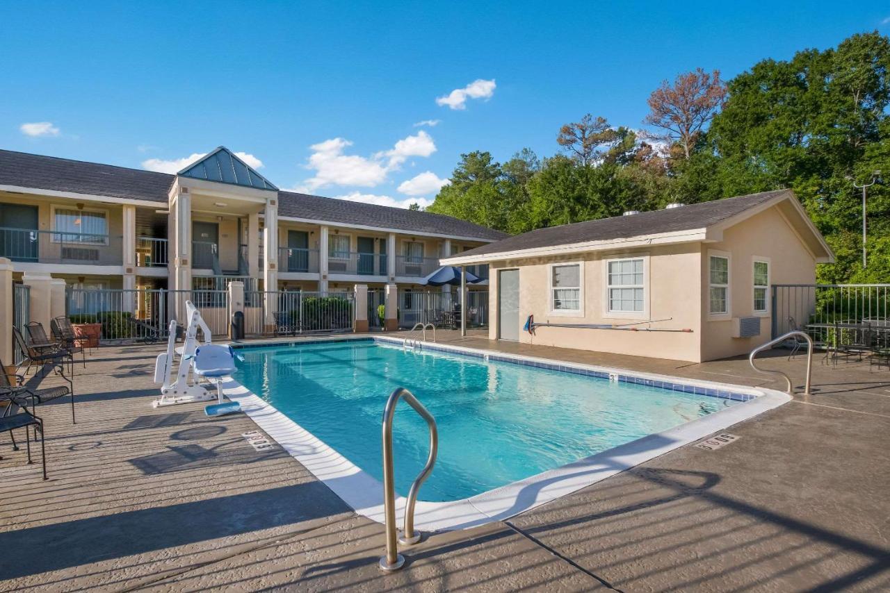 Quality Inn & Suites Lufkin Exterior foto